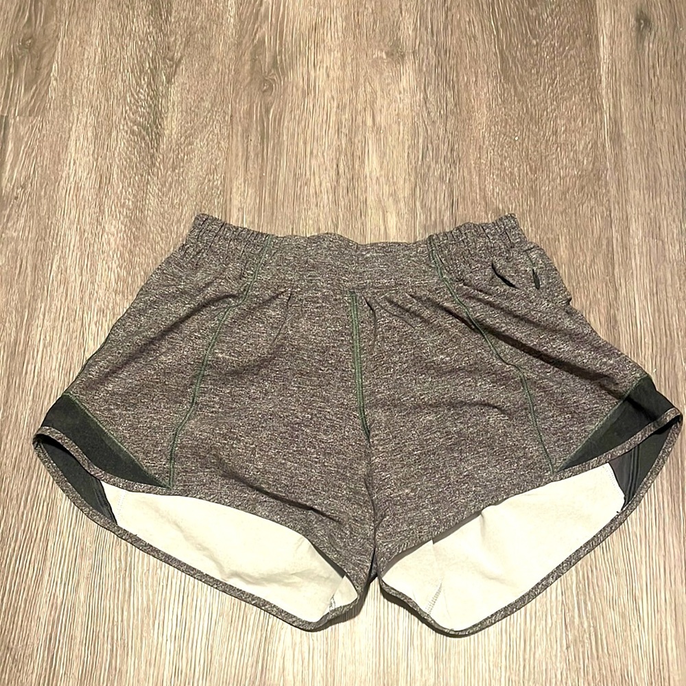Lululemon Hotty hot shorts